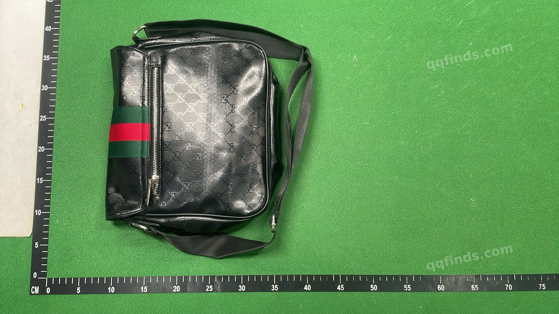 Gucci Messenger Bags QC