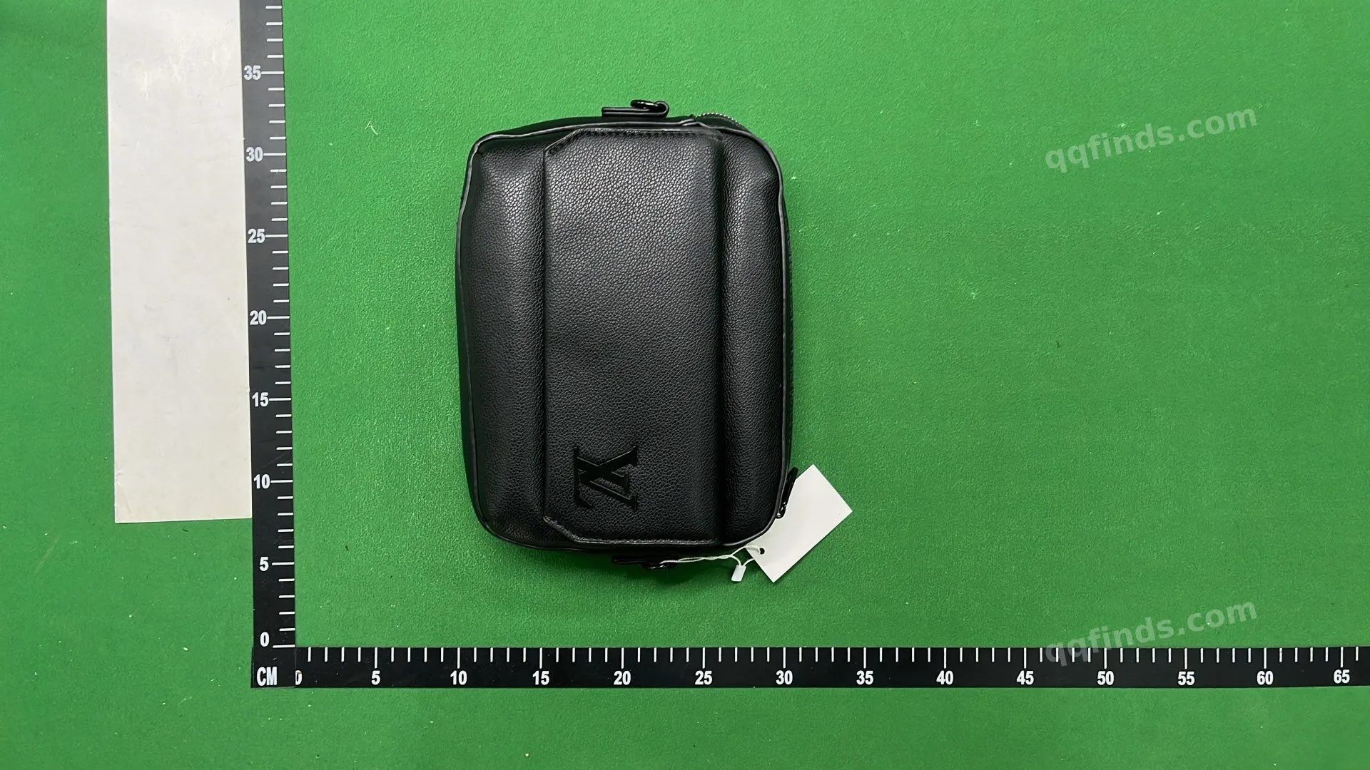 Louis Vuitton Shoulder Bag QC